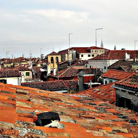 Venice Apartments-2